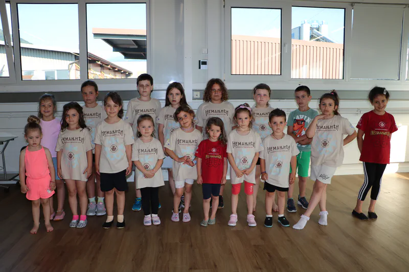 kinder-ensemble-0002