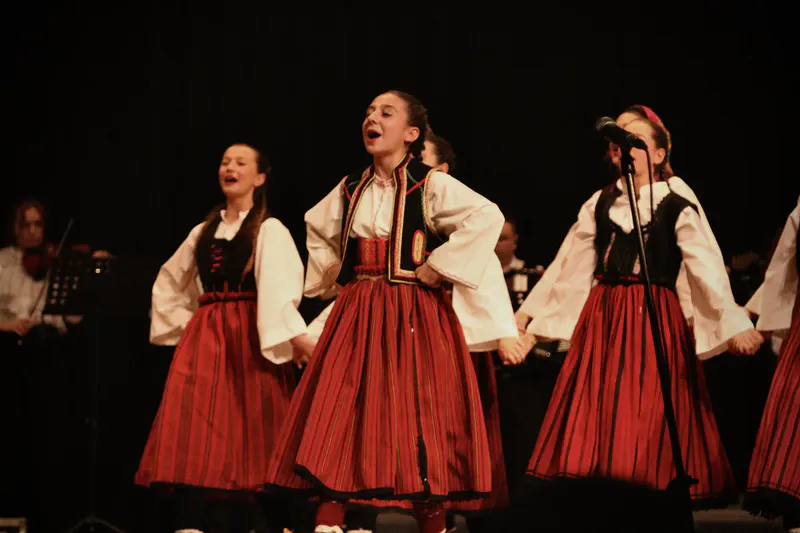 folklorna-decija-smotra-0002