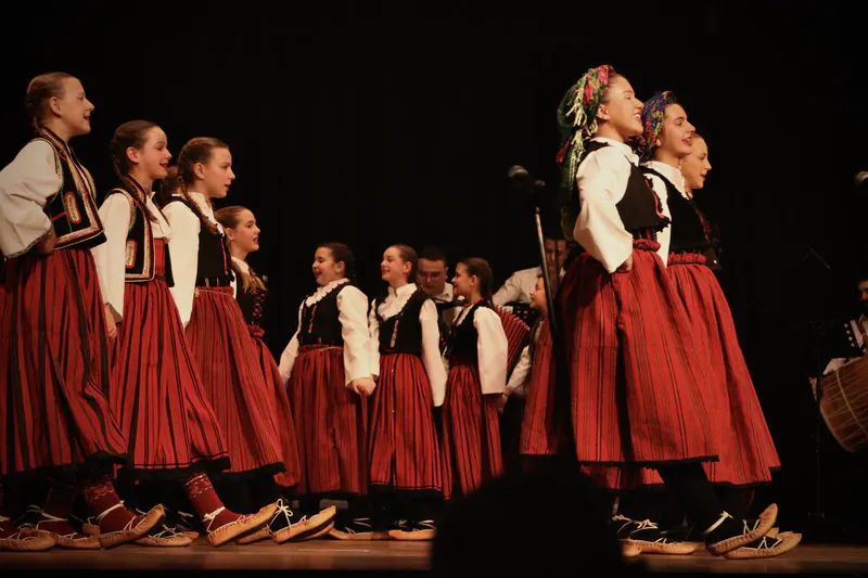 folklorna-decija-smotra-0019